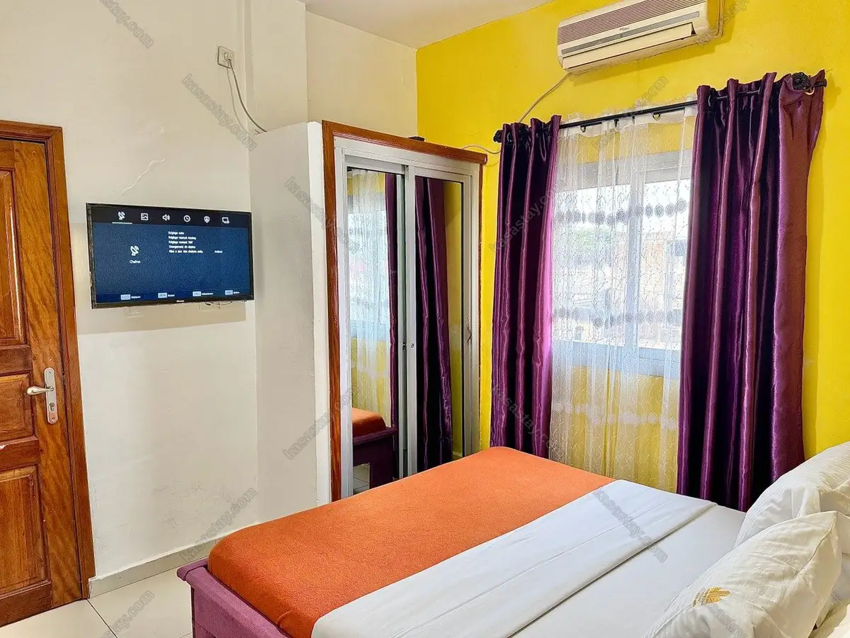 Apartment in Bonamoussadi, Douala, 2 bedrooms 4
