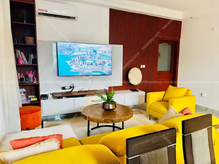 Triplex Climatisé • Billard • Rooftop • Starlink