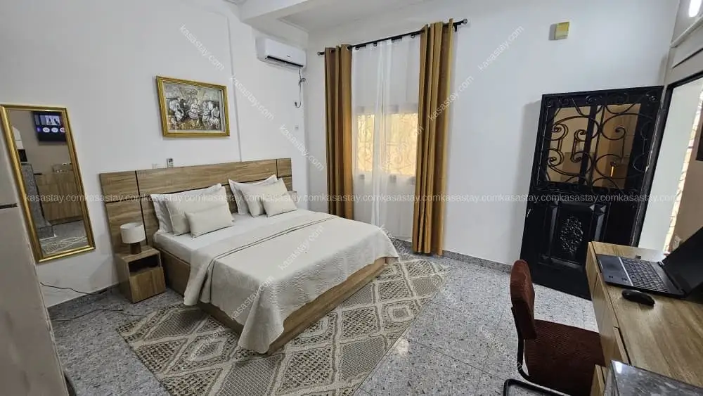 Chambre meublée par sweet Blue Horizon ( Makepe abou de Bangui ) 2