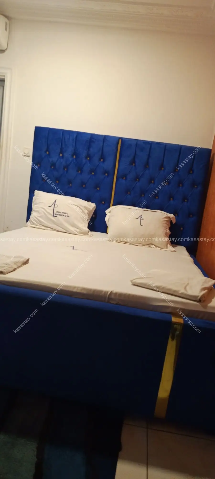 chambre meublée 308 by résidence Alexandra ( bonamoussadi carrefour maçon)