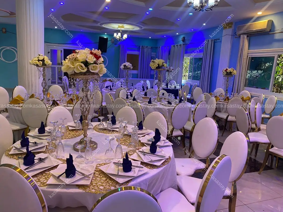 Salle de fête de 300 place à la maison Damas