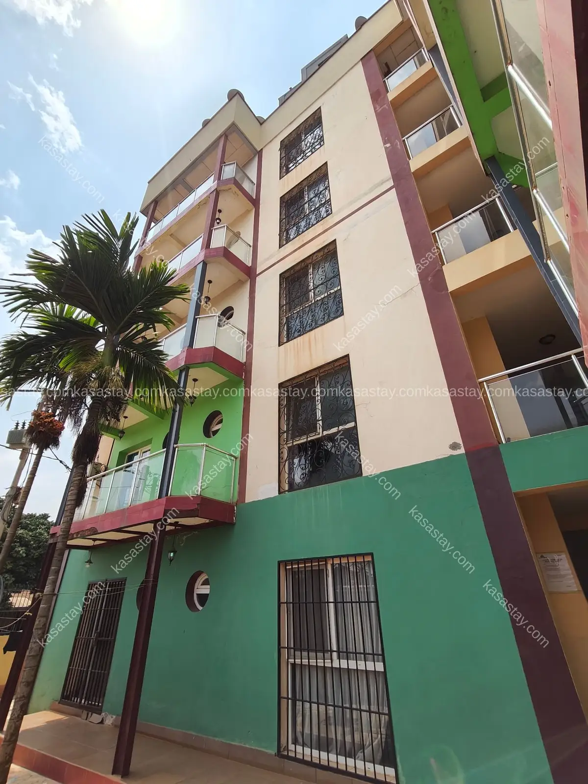 Appartement moderne idéal pour structure or entreprise a olezoa 2
