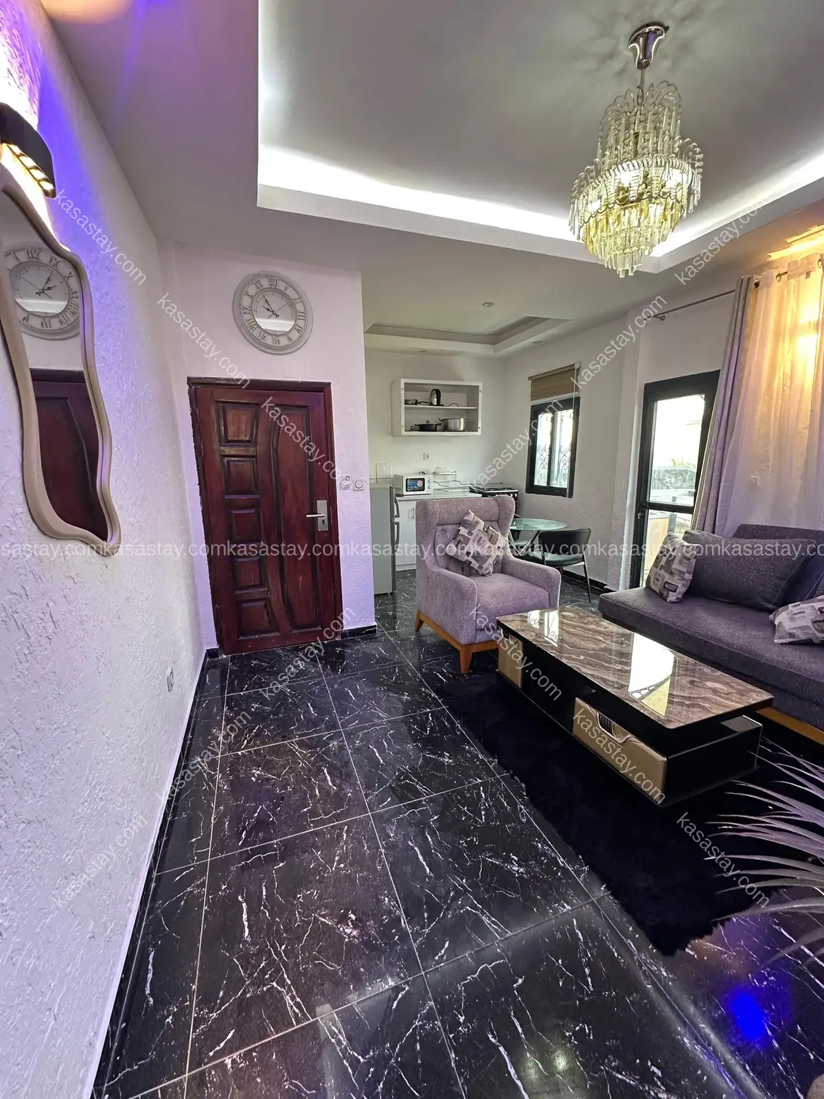 Studio meublé suisse par résidence TADE (MAKEPE CARREFOUR PATRICK MBOMA) 5