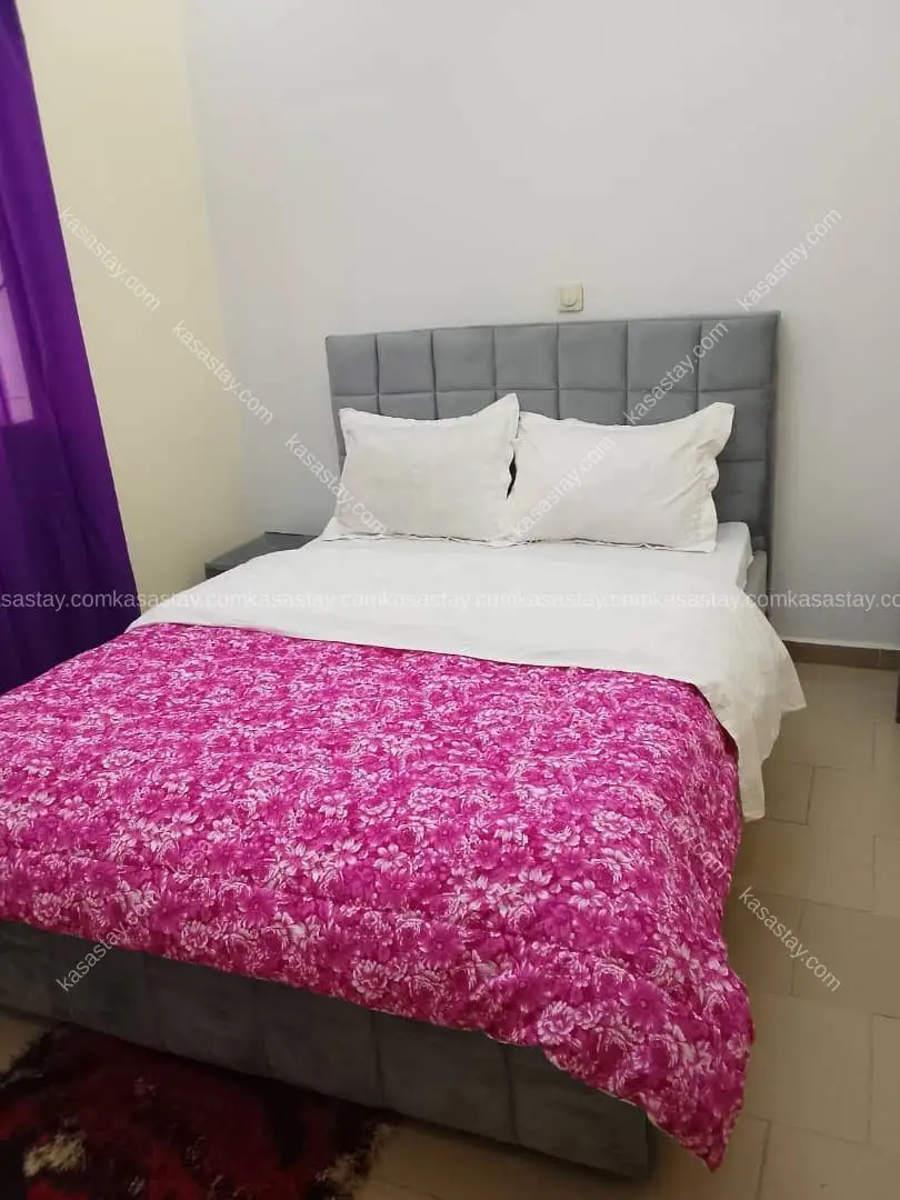 Rooms in Nkolfoulou, 1 bedroom 2