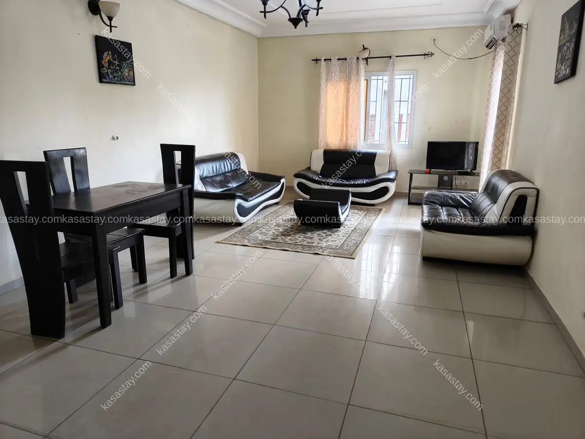 KAMBUSO Furnished Appartement with swimming pool simbock 5
