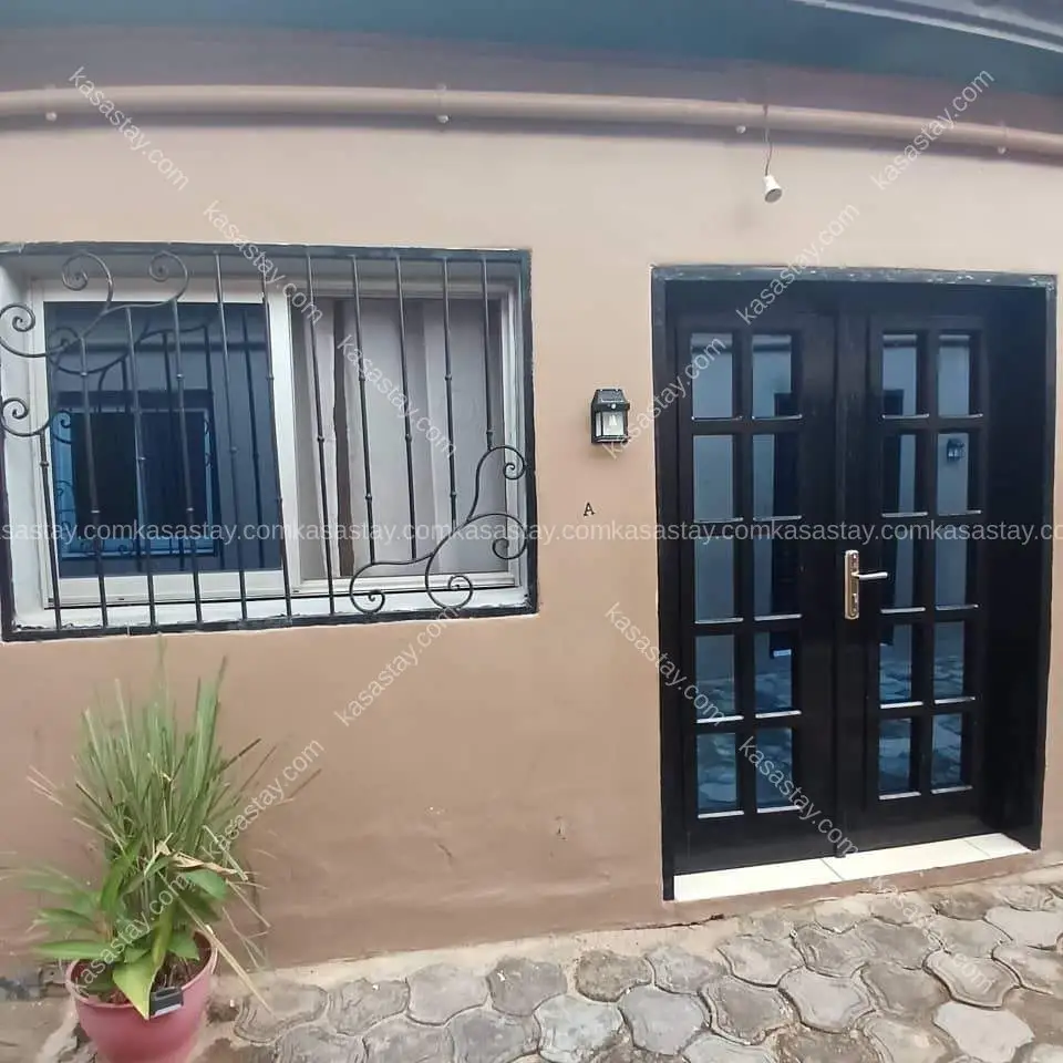 Apartment in Camp Sic, Bertoua, 2 bedrooms 2
