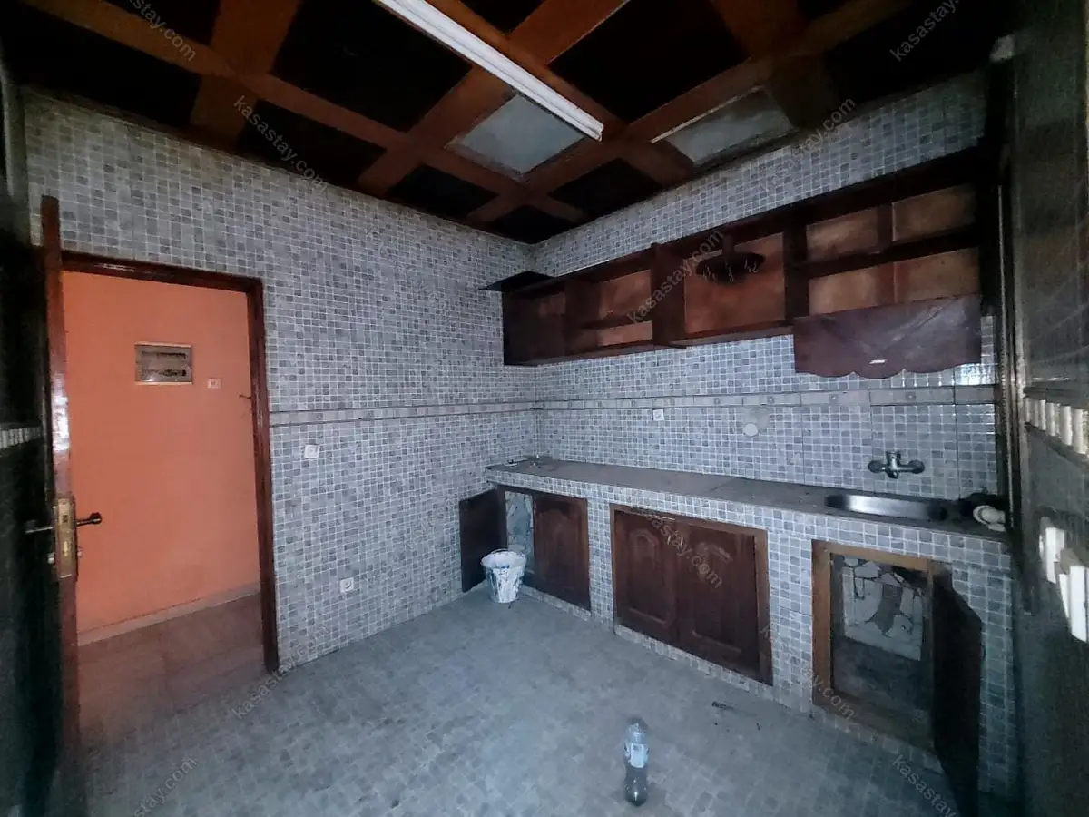 Apartment in Messamendongo, 3 bedrooms 3