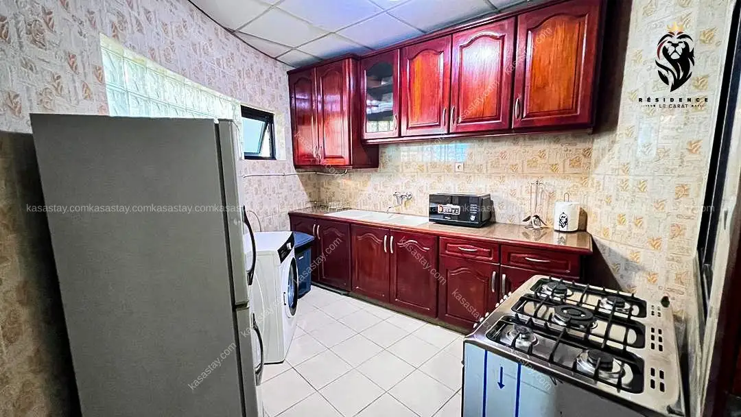 Apartment in Akwa I, 2 bedrooms 4