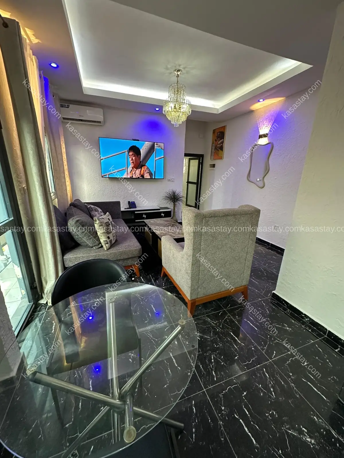 Studio meublé suisse par résidence TADE (MAKEPE CARREFOUR PATRICK MBOMA)