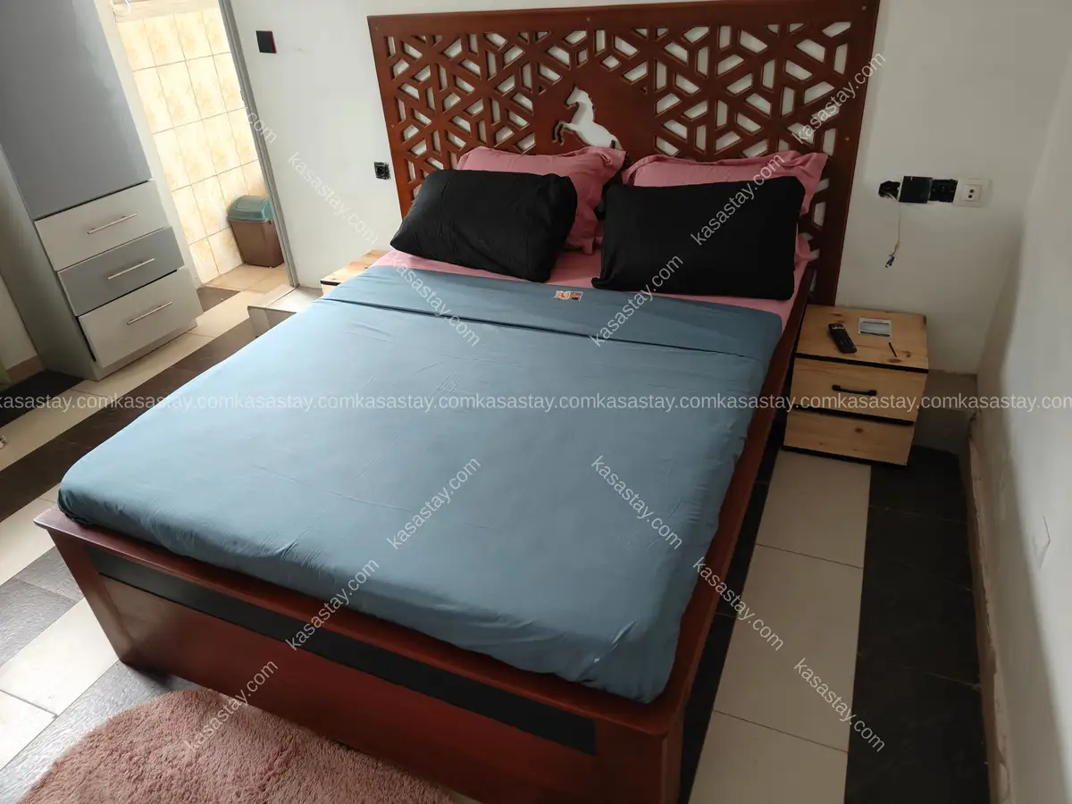 Chambre meublée entièrement équipée luxueuse à Mvogbi 0005 2