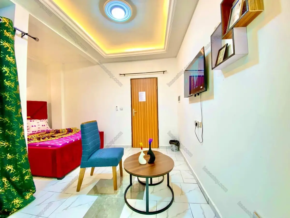 Room in Lycée Technique de Bassa, 7 bedrooms 2