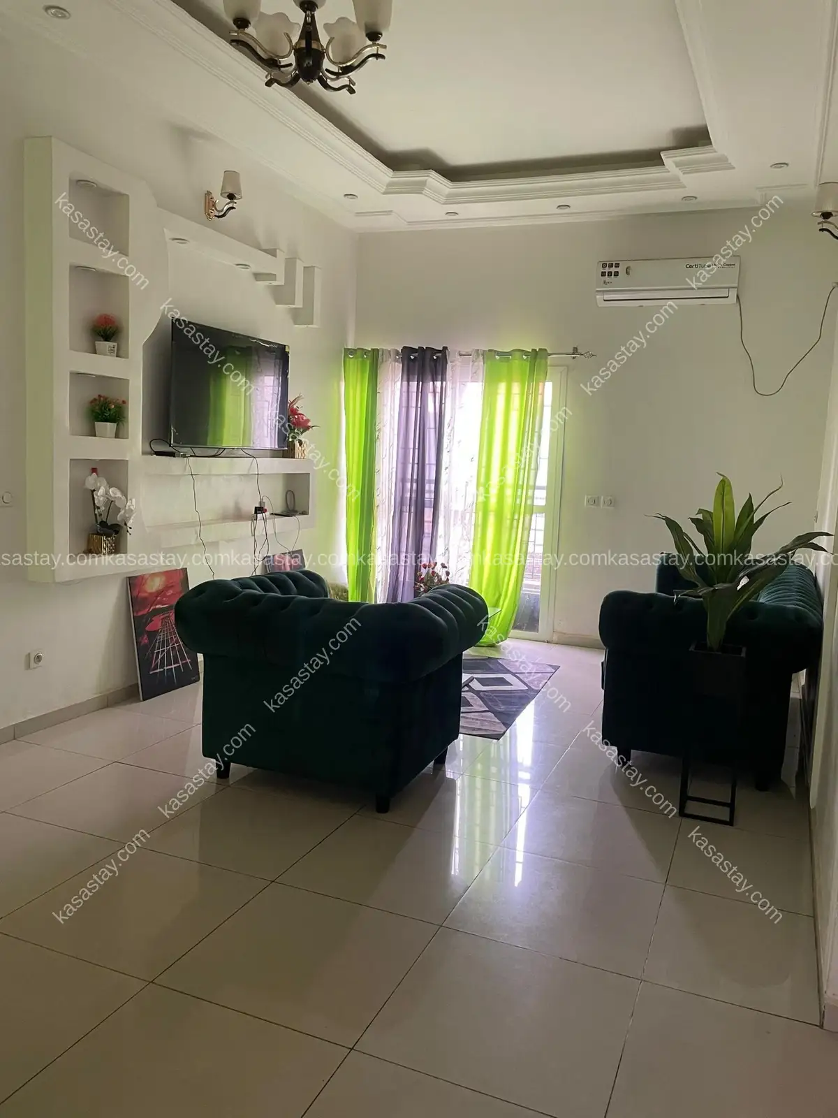 Studio meublé àu Commissariat d'odza 