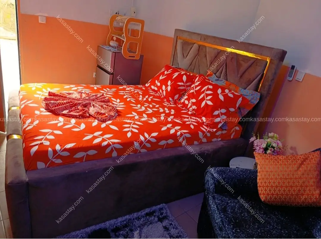 Chambre meublée 02 by POSO ( Makepe )