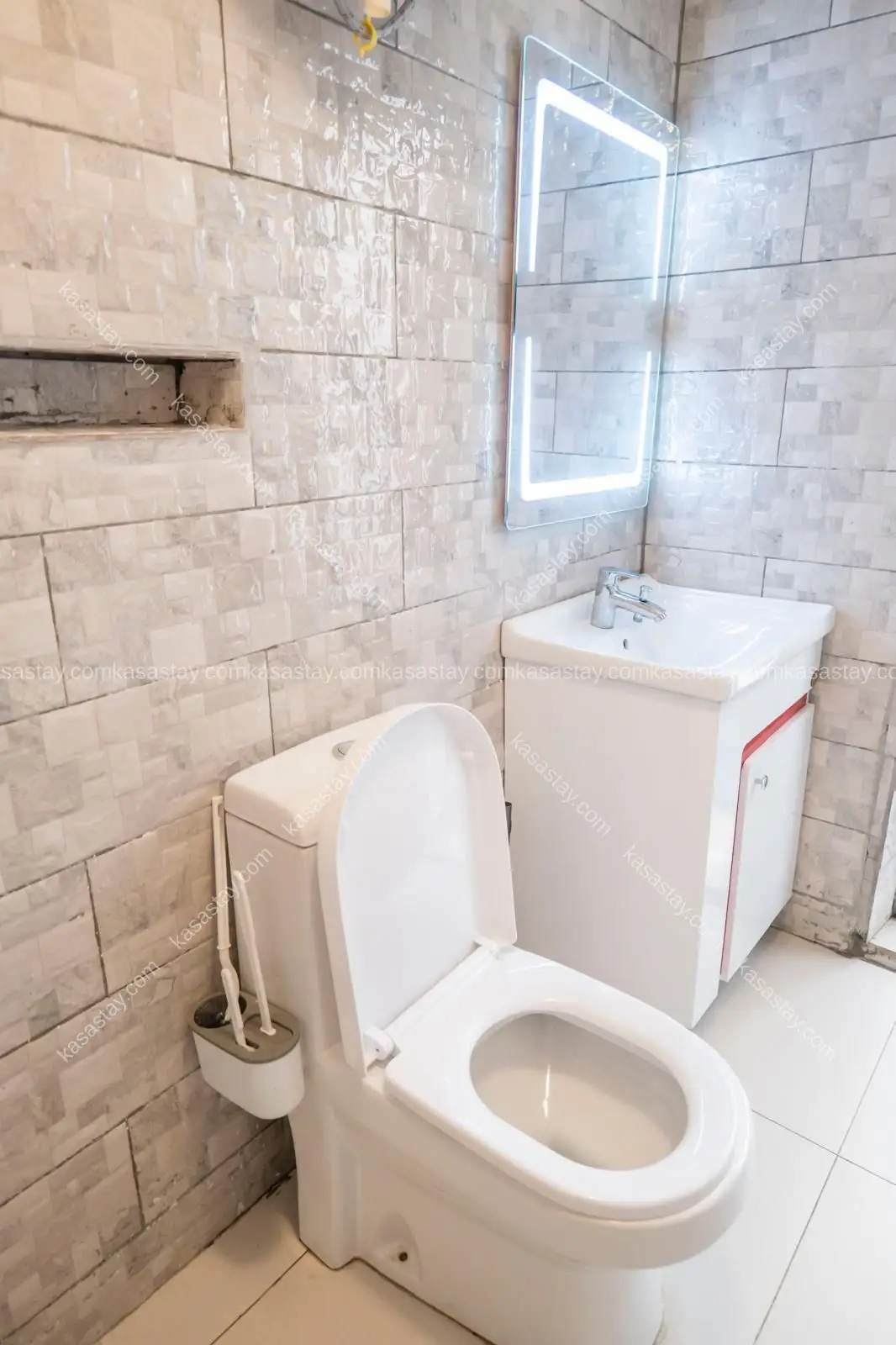 Appartement meublé par Le kek immo ( bonamoussadi à 100 mètre de carrefour Market) 2