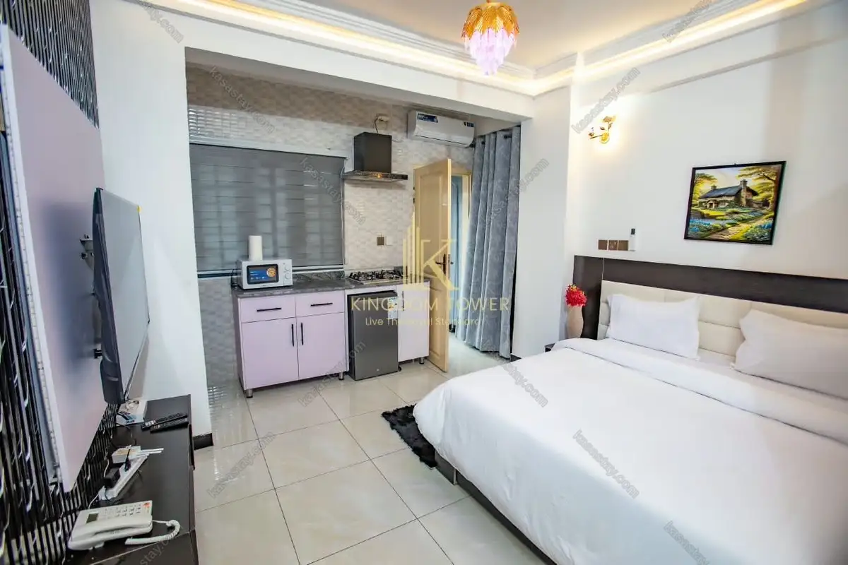Room in Makepe Missoke, Douala, 1 bedroom