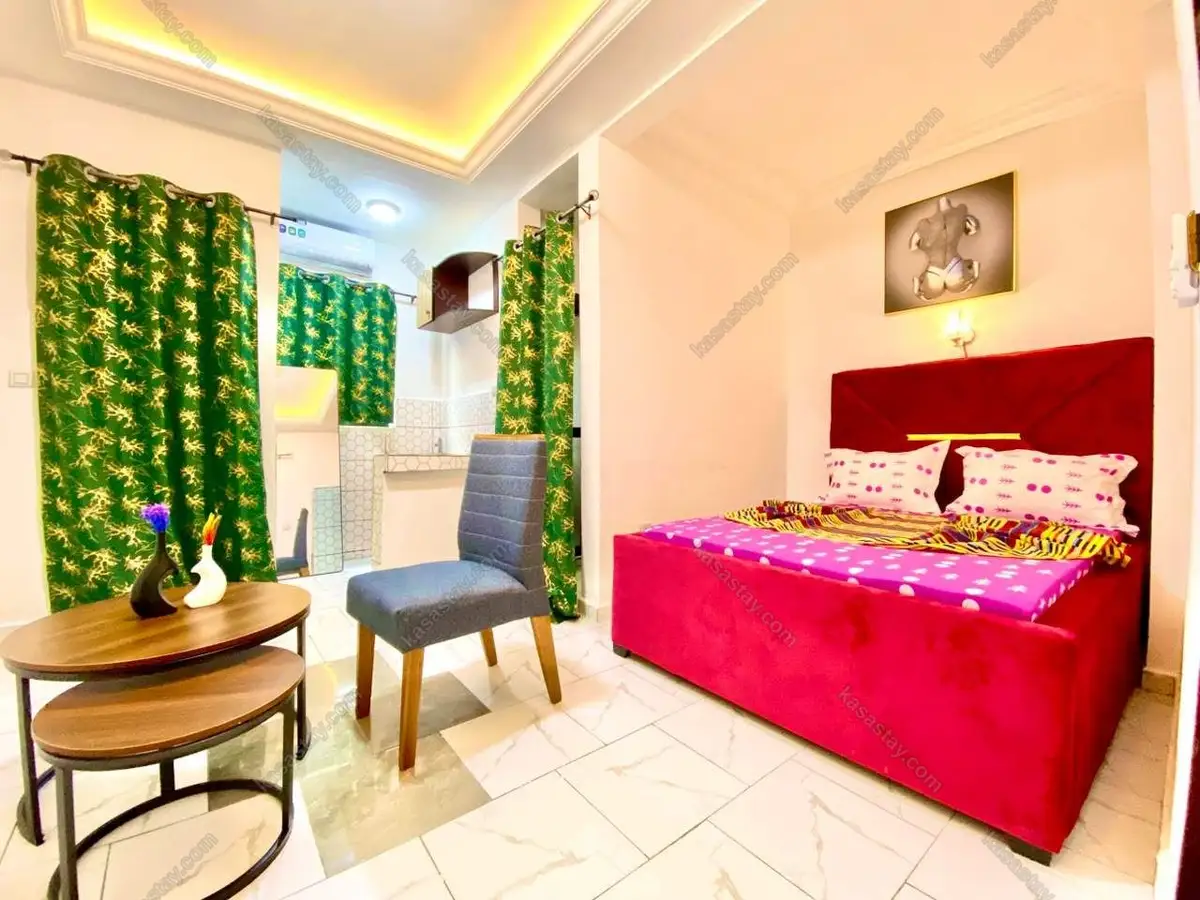 Room in Lycée Technique de Bassa, 7 bedrooms 3