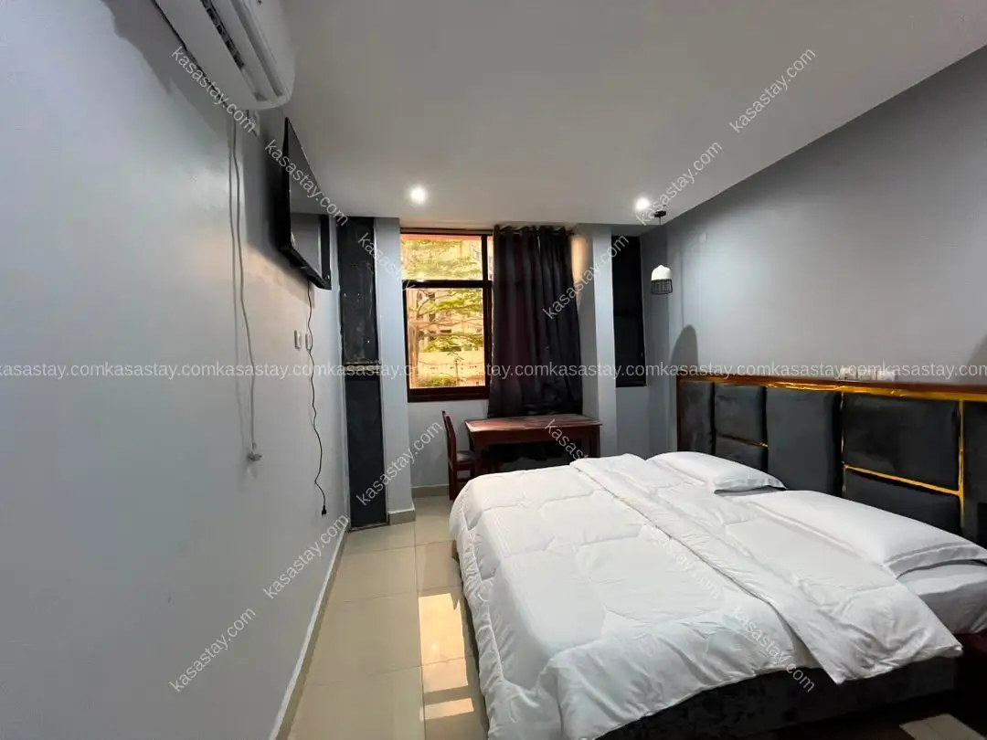 Rooms à Tsinga, 1 chambre 4
