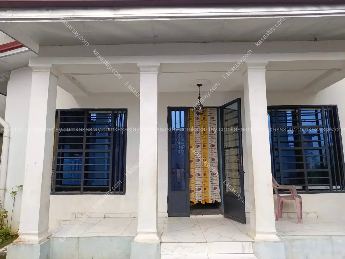 Property in Ndogpassi, Douala, 3 bedrooms