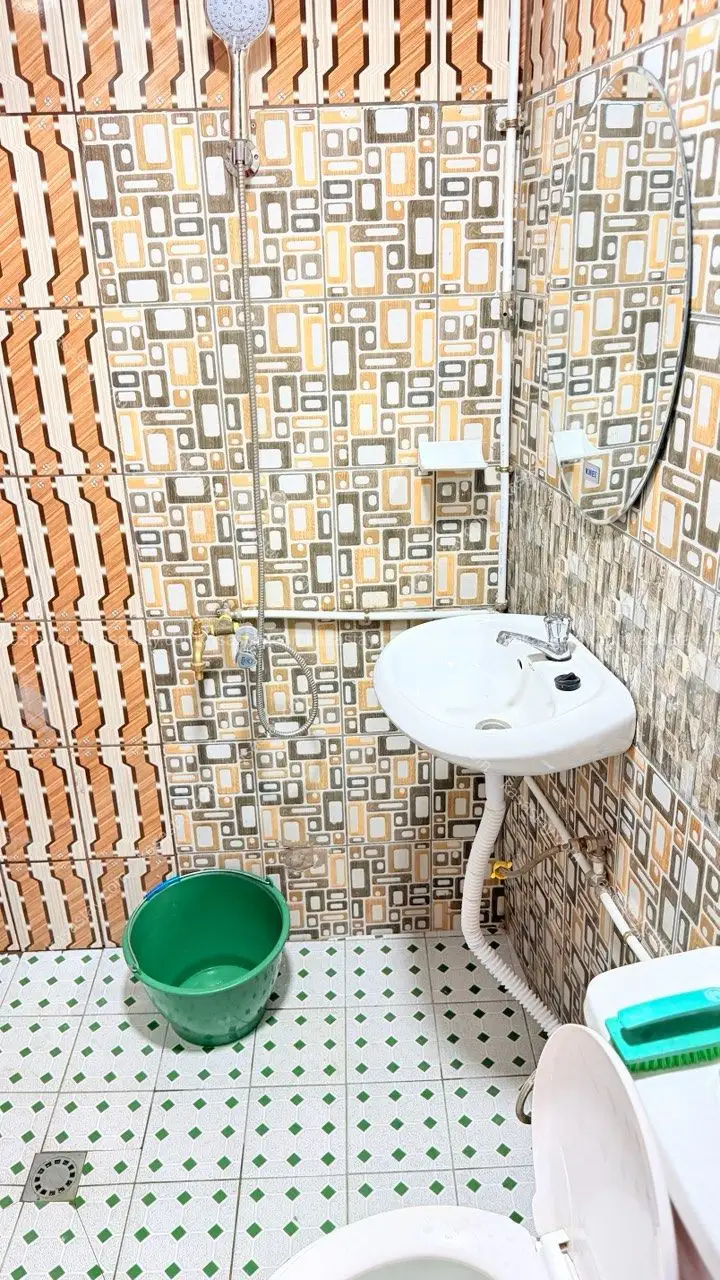 Rooms in 20 Avenue de Biyem-Assi, 1 bedroom 5