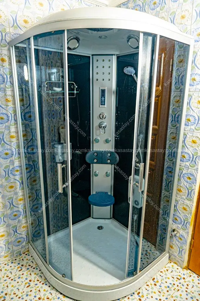 Continental Cozy Fully Furnished Luxurious guest house 005 situated a Tatam 5