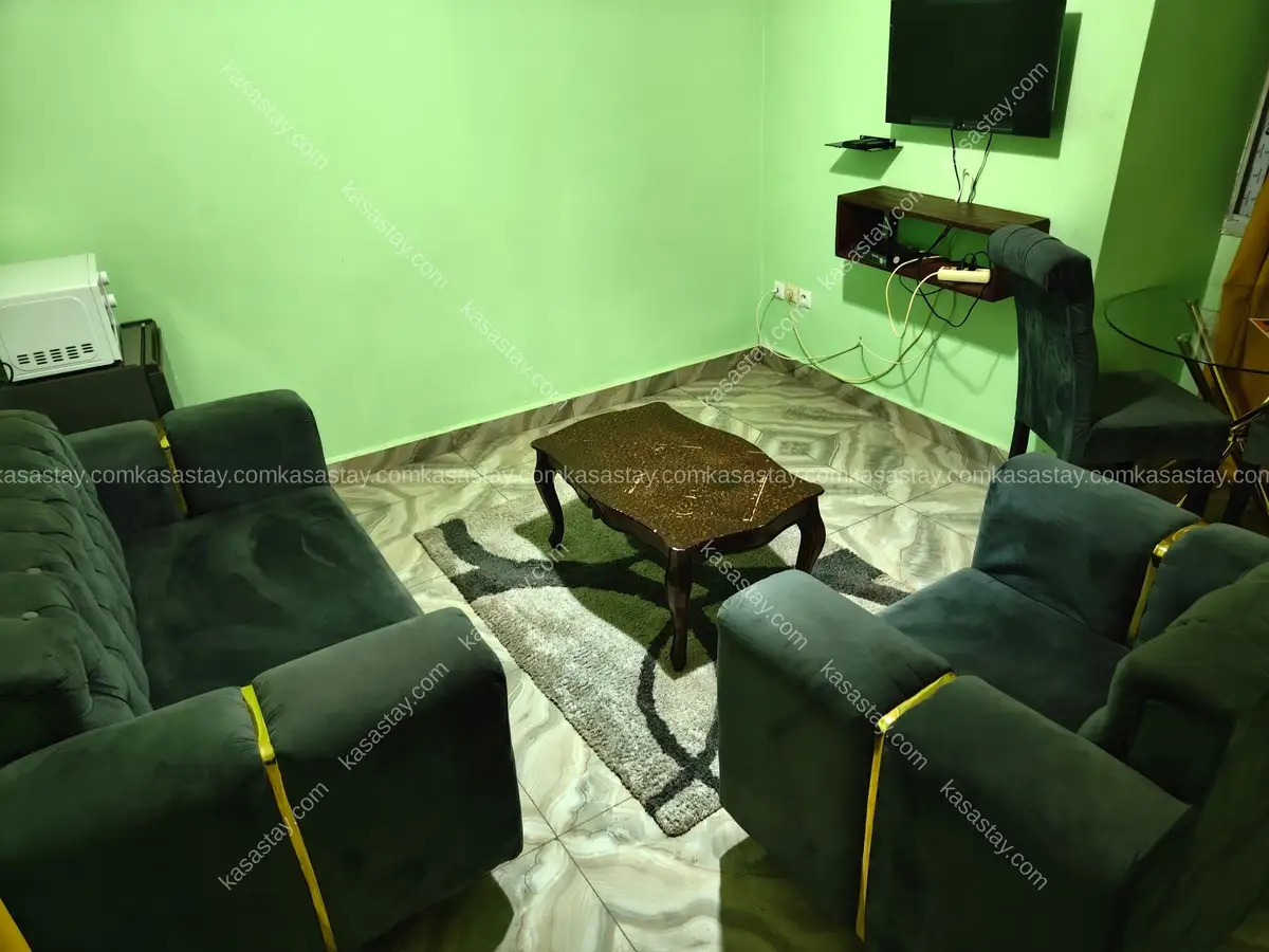 Studio Meublé Amelson 202 à simbock (Carefour Mbalgong) 3
