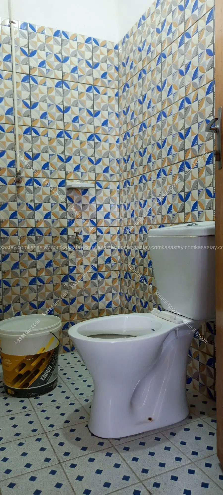 chambre meublée 7 by résidence klin sarl ( vallée conquête ndogbon) 5