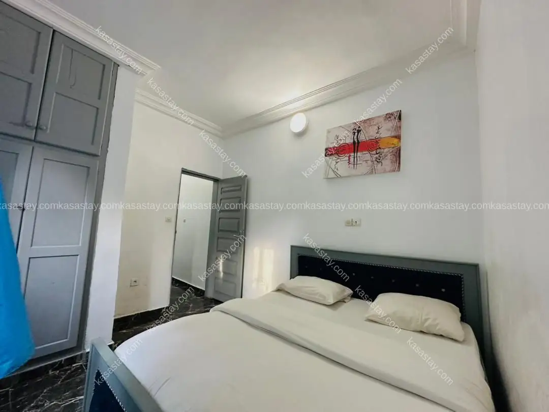 Studio ROYAL 1 by CP 5 - (Cité des palmiers) 5
