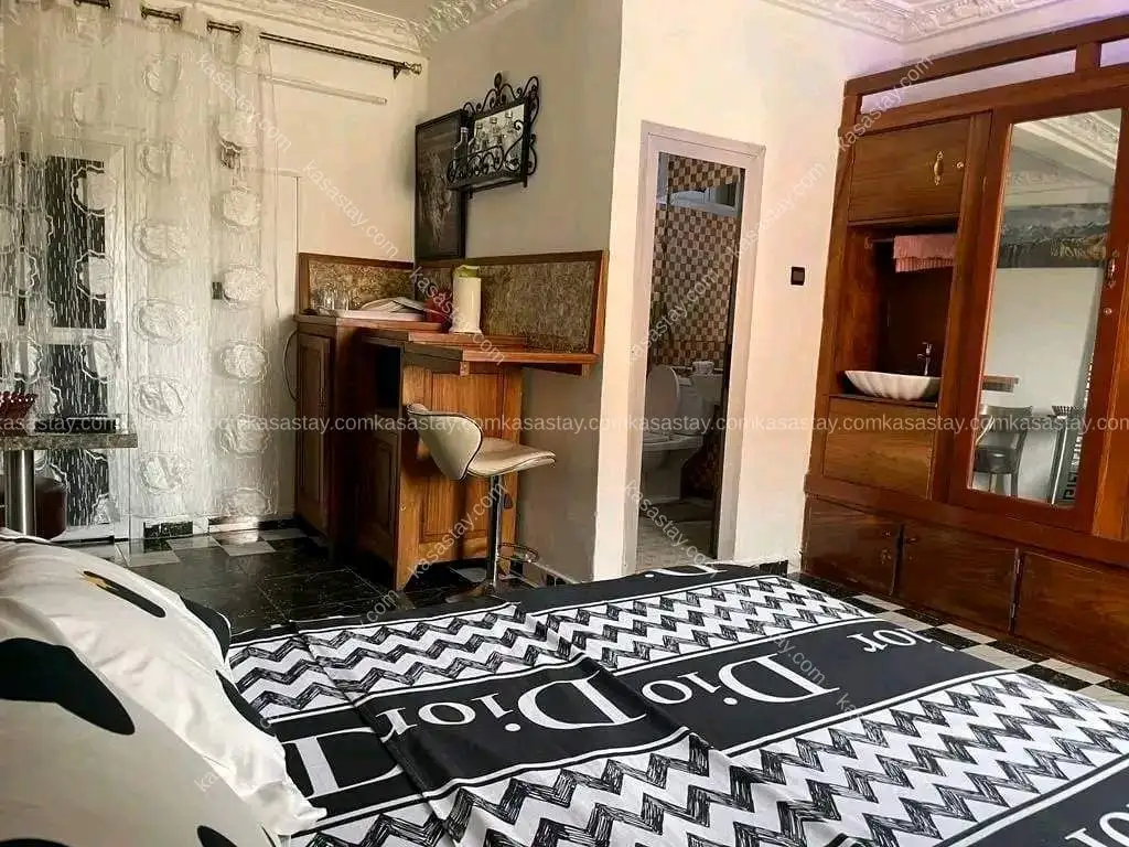Rooms à Centre ville, 1 chambre