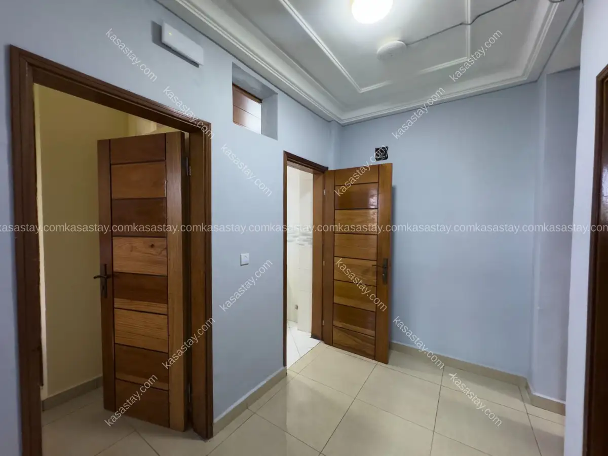 50 m2 Studio 1 chambre spacieux et moderne (Logpom, fin goudron Bassong) 3