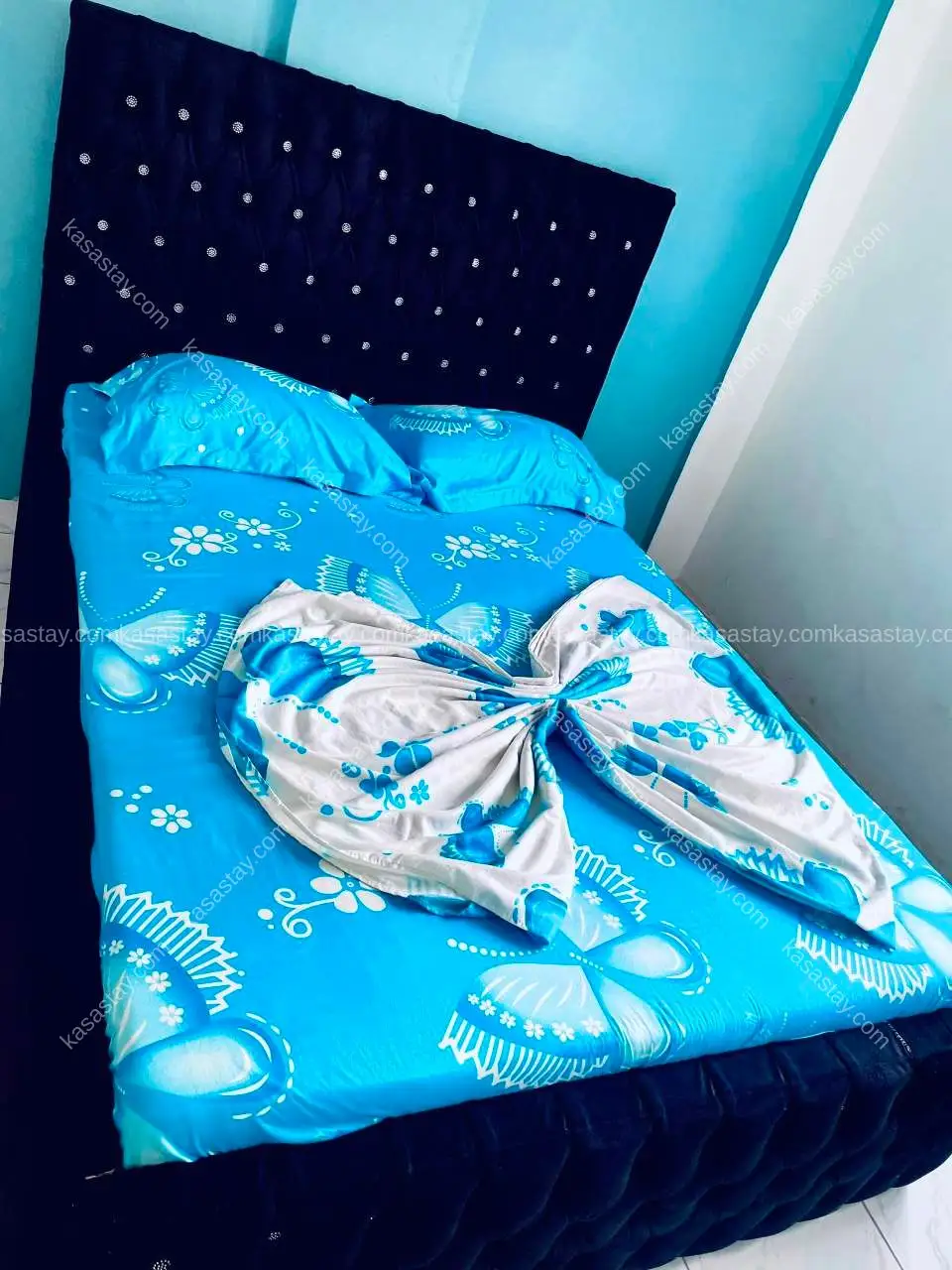 Appartement à Mbalngong, 2 chambres 5