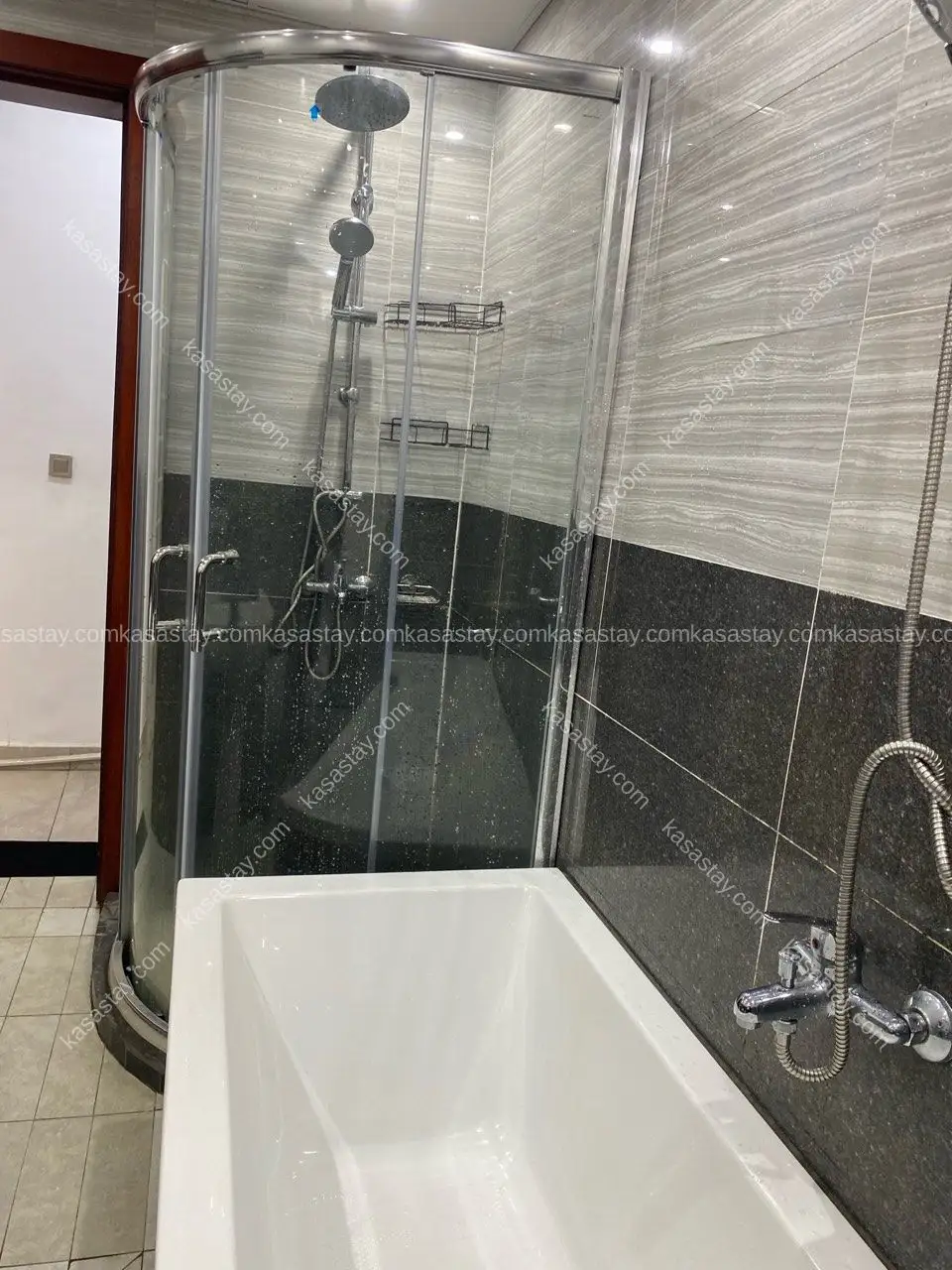 Apartment in Bonamoussadi, Douala, 2 bedrooms 2