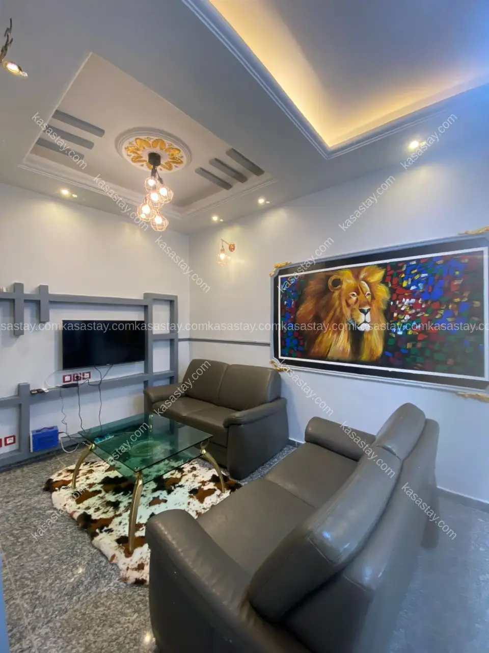 Studio 202 par résidence SLAR ( kotto chefferie)
