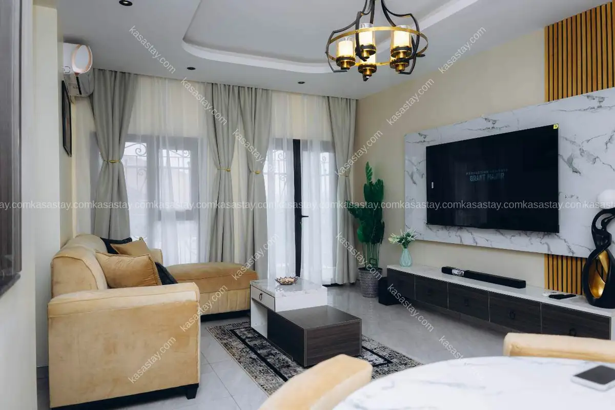 Studio in Marché de Fougerolles Yaoundé V, 1 bedroom 4