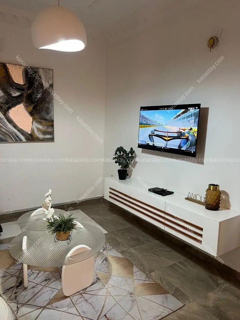 Studio in Titi garage, Yaoundé 2