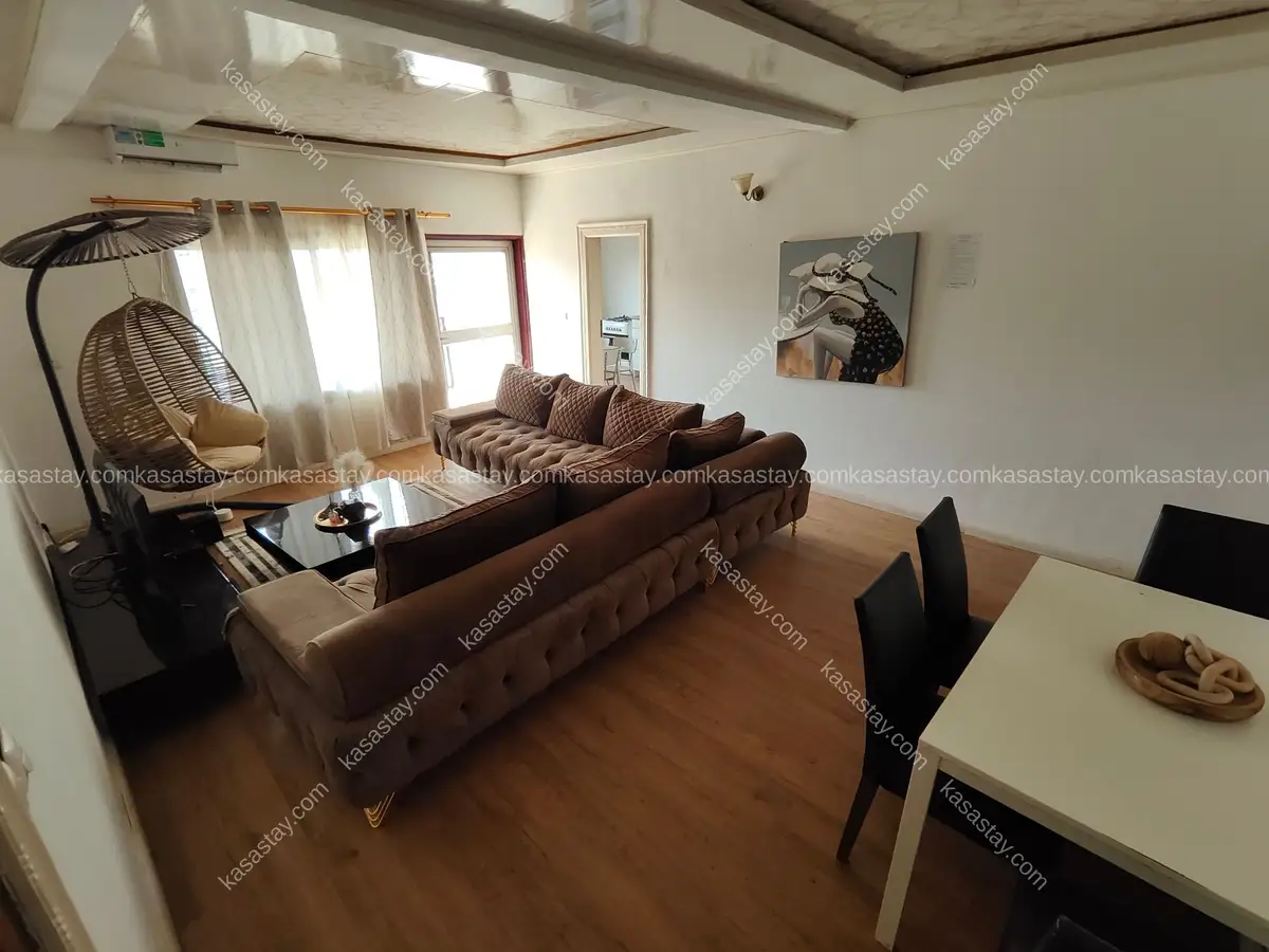 Appartement meublé 3 chambres à la rue ceper