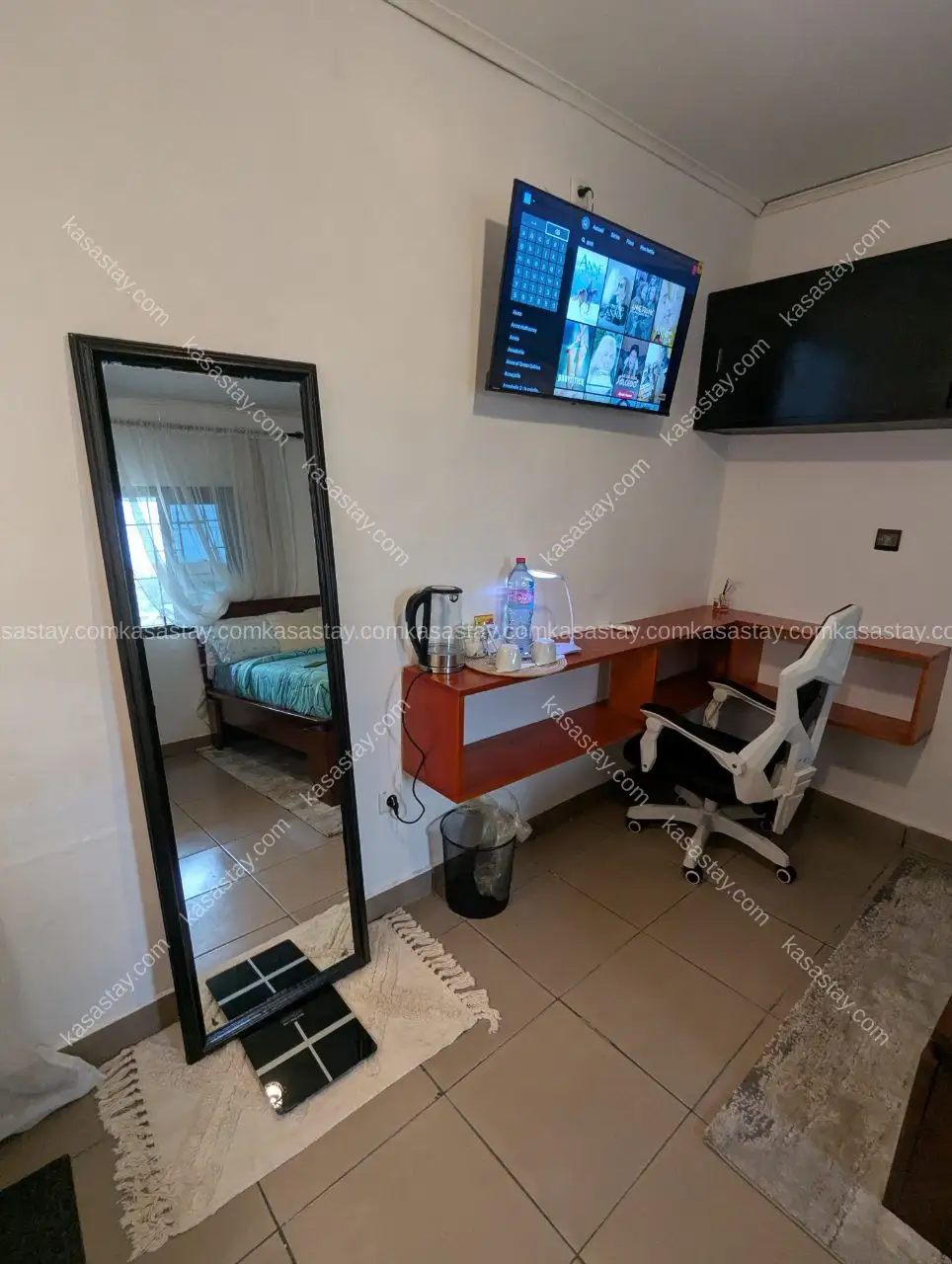 Rooms in Marché Cité-sic, Douala, 1 bedroom 2