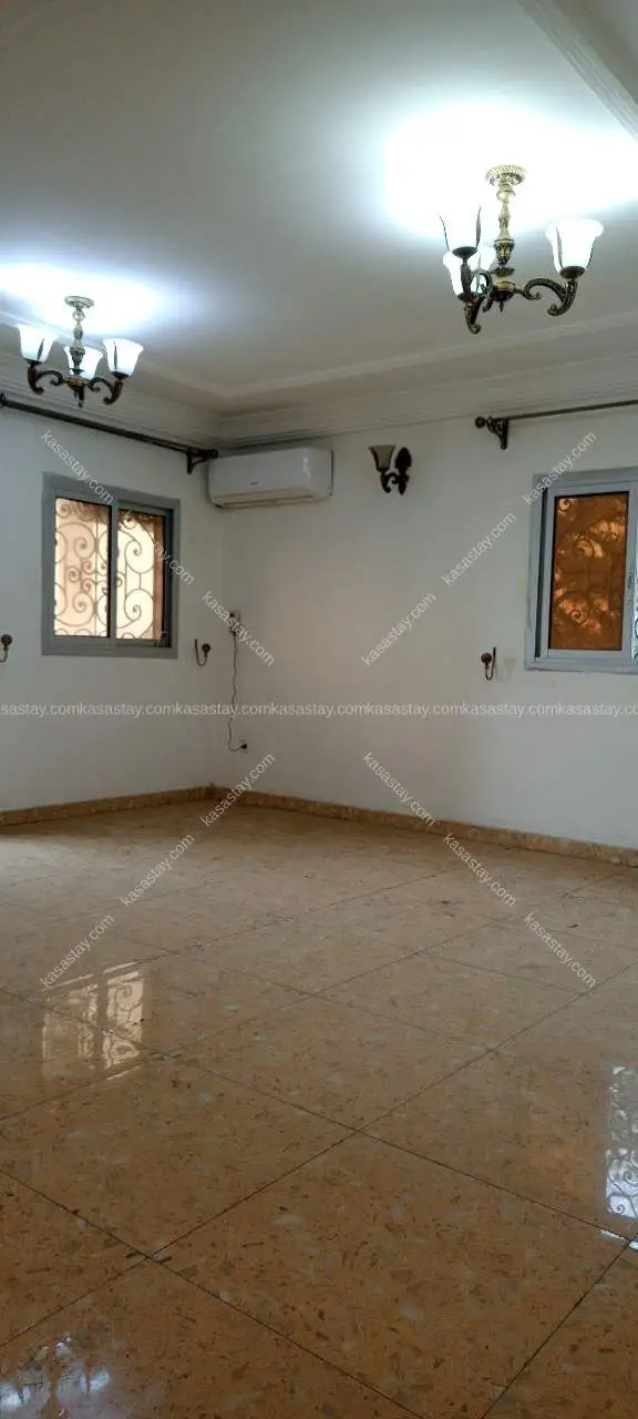 Apartment in ABOU DE BANGUI, Douala, 2 bedrooms 5