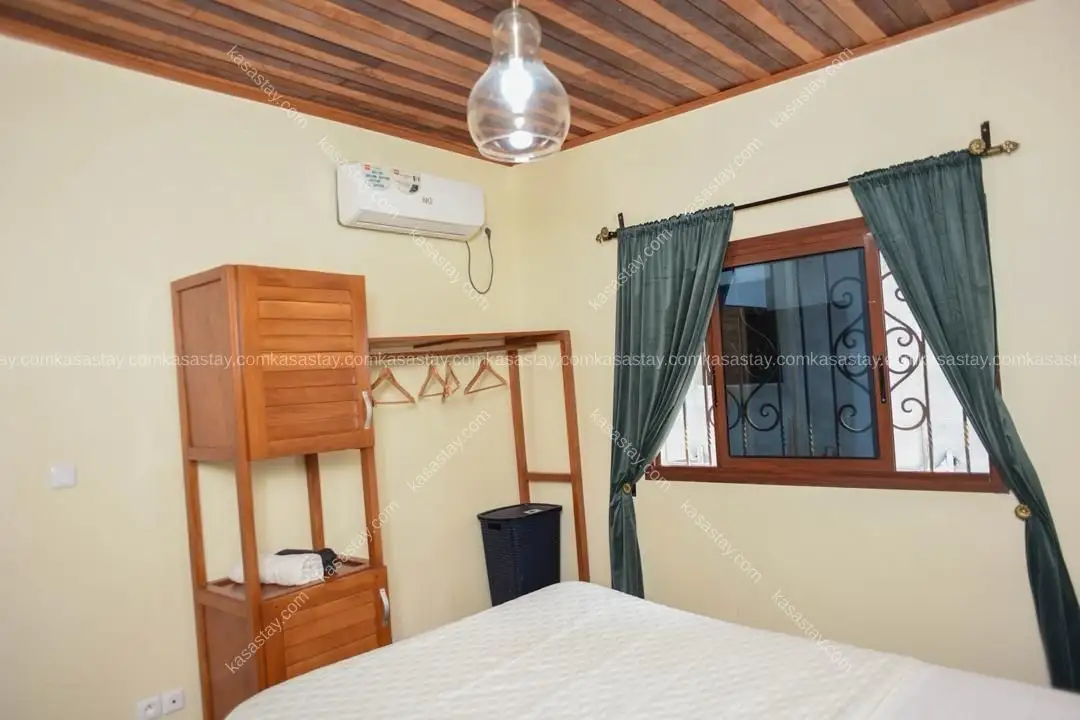 Studio meublé à Mpangou Kribi 4