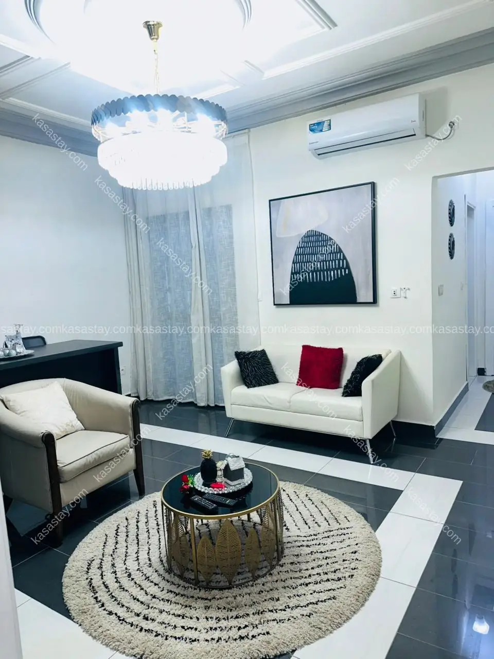 appartement 3 by résidence Kerstin (makepe parcours vita) 4