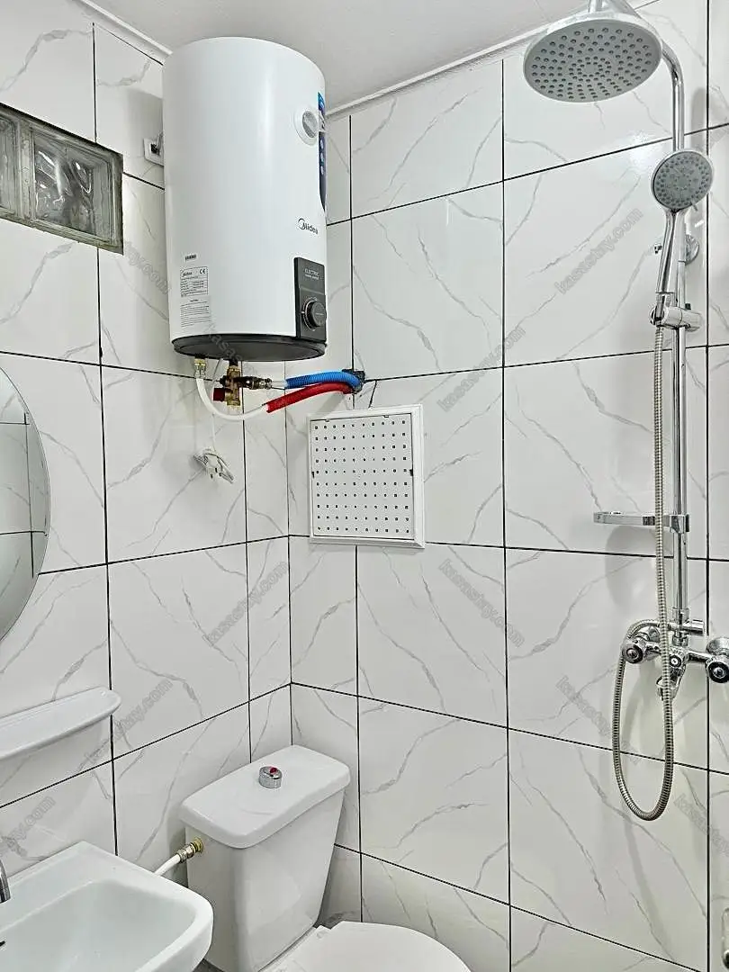 Room in Logpom, Douala, 1 bedroom 4
