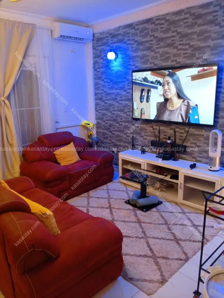 Appartement meublé by Lewis ( kotto en face briquiny près de école la fierté )