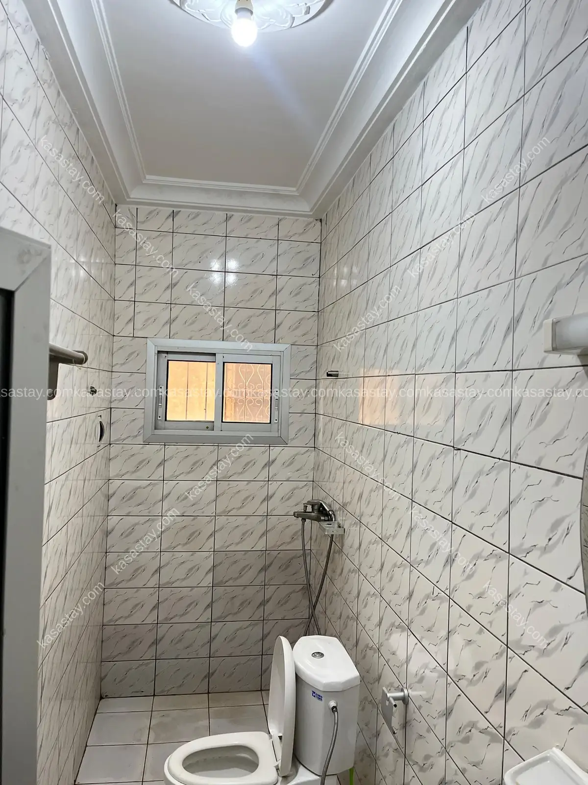 Appartement B1 by Christian meublé (deido) 5