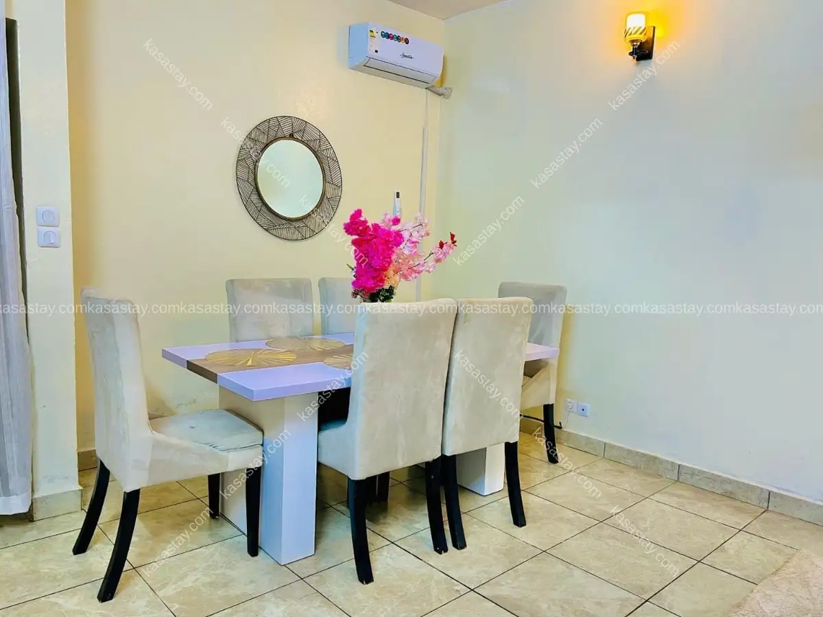 Apartment in Montée jouvence, 2 bedrooms 3