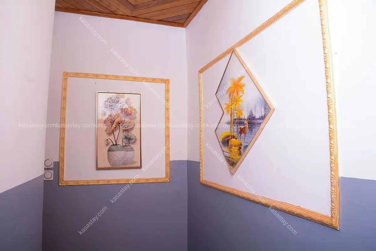 Chambre 02 par Ajieh Rest house ( Lendi maison blanche)