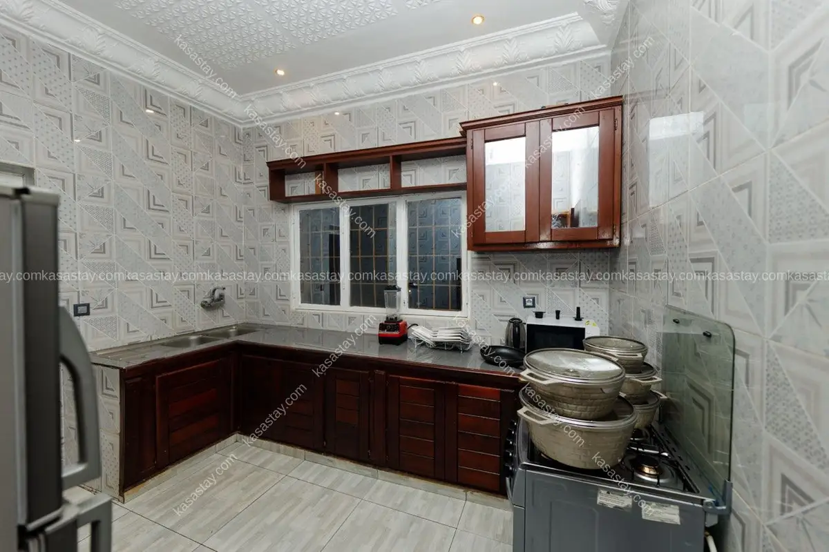 Appartement à Apres Petit Genie Damas Yaoundé, 2 chambres 3