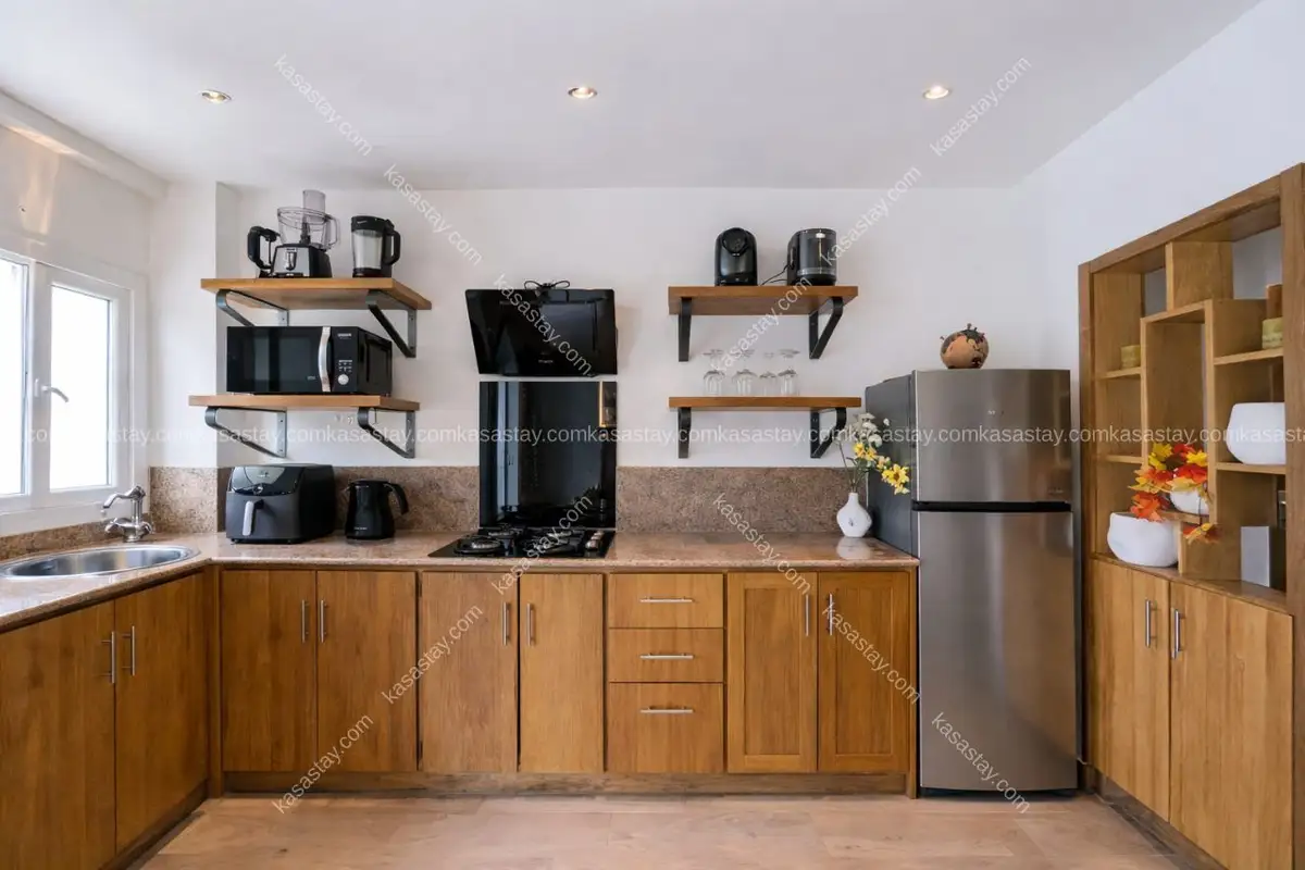 Studio à Bastos, Yaounde, 1 chambre 3