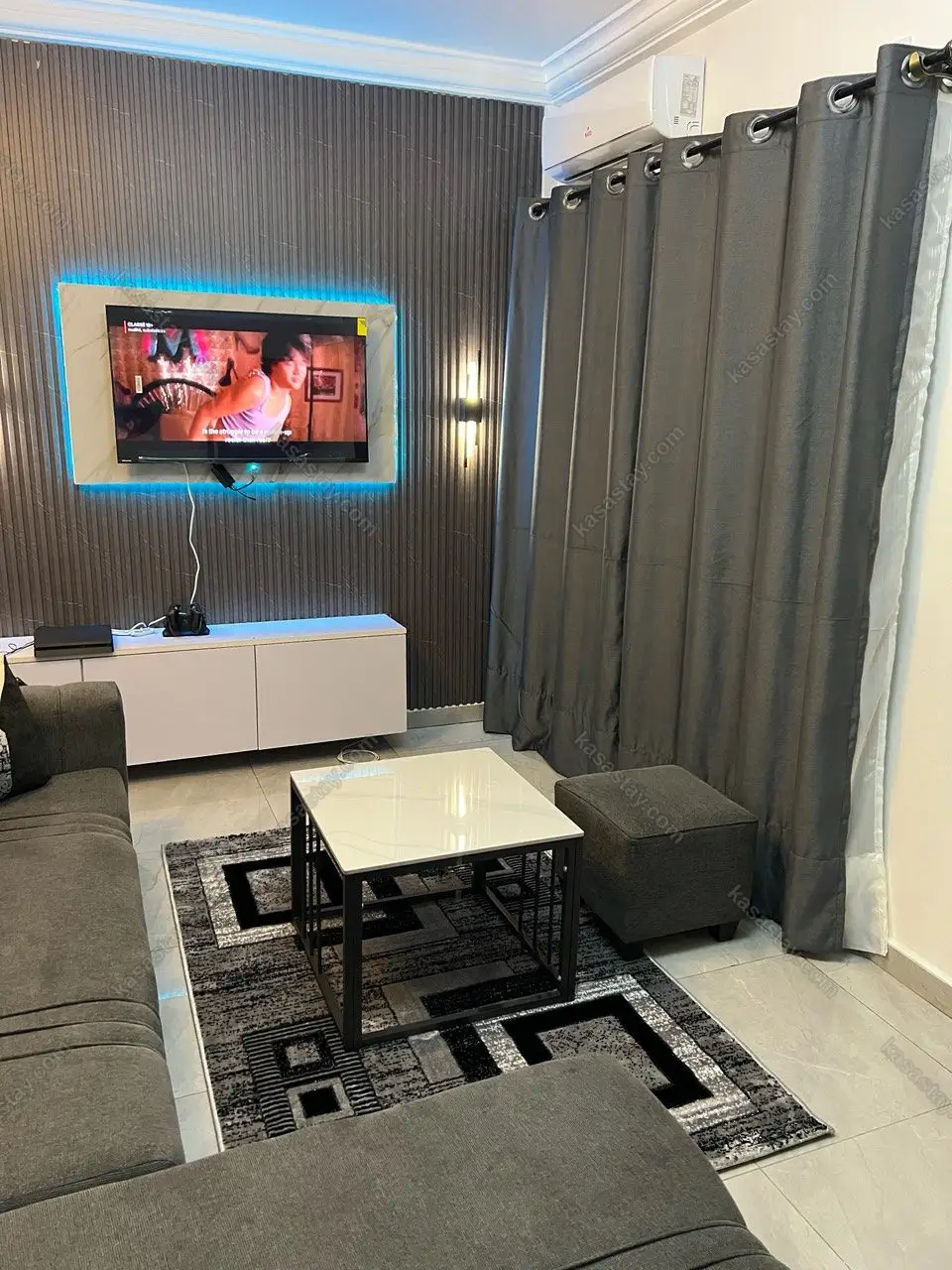 Studio in bonamoussadi, Douala, 1 bedroom 3