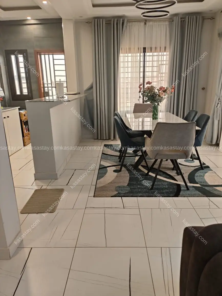 Appartement Meublé 2 Chambres avec piscine 55000 à Odza borne 10 2
