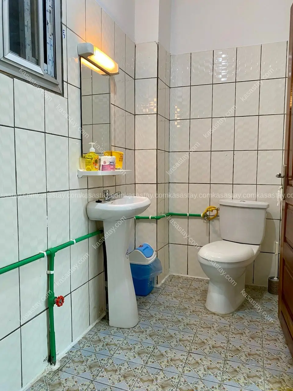 Apartment in Denver, Douala, 2 bedrooms 5