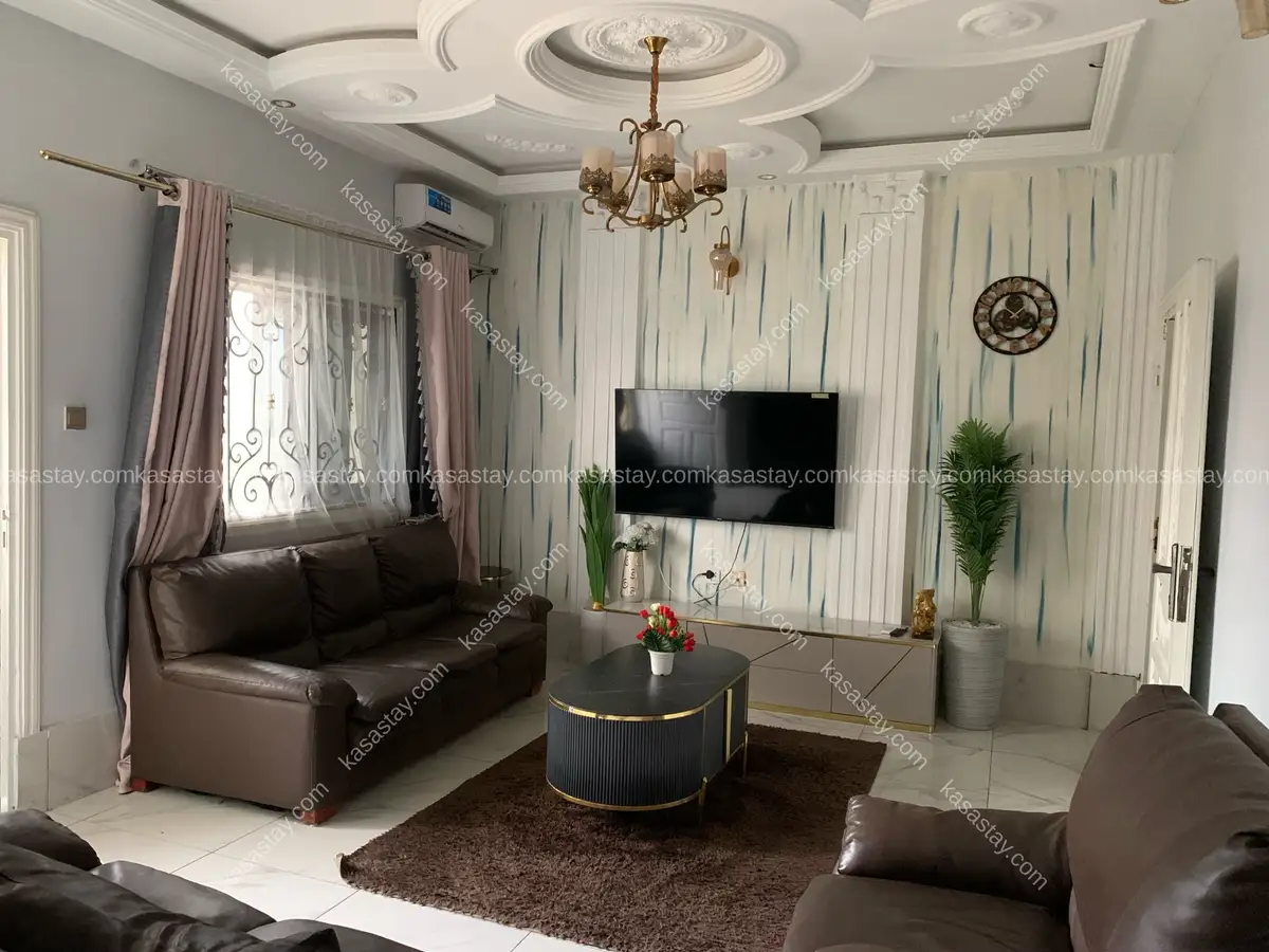 Studio meublé SUNSET CITY par Premium Stars ( Bonaberi stade Mpanjo ) 4